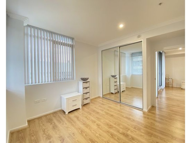 705/2 Lachlan Street, Liverpool NSW 2170