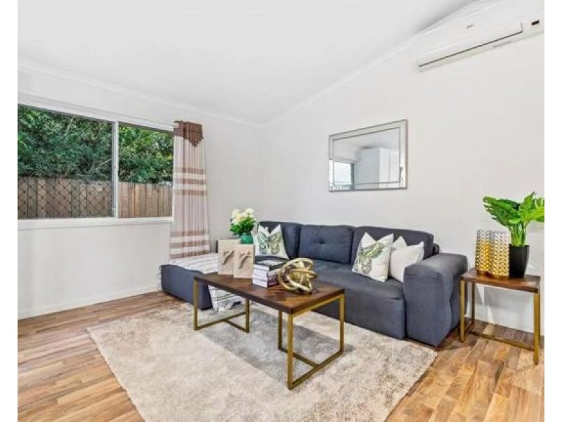 136 Warrigal Road, Runcorn QLD 4113