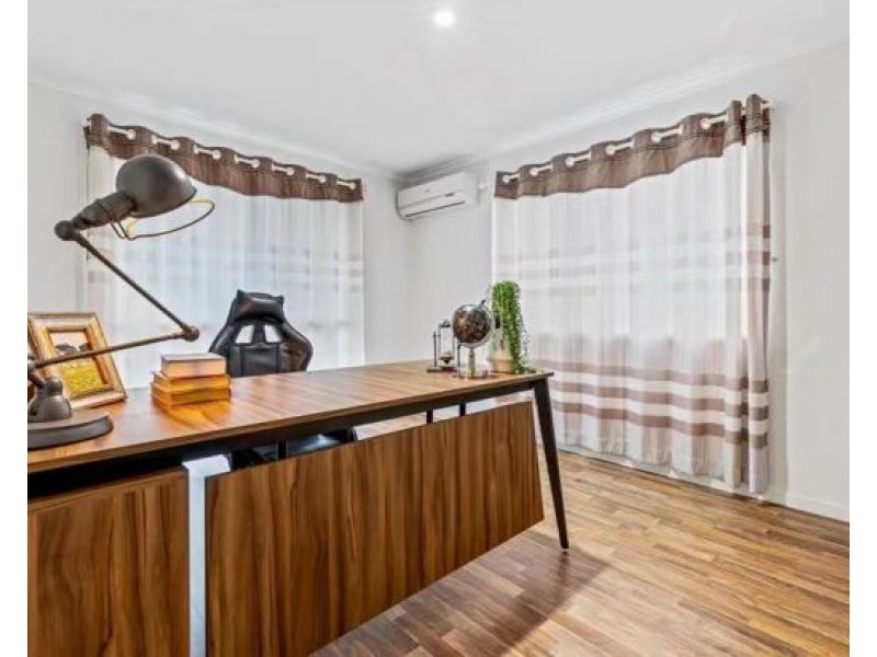 136 Warrigal Road, Runcorn QLD 4113