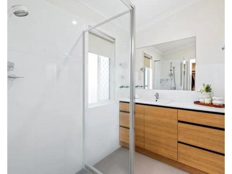 136 Warrigal Road, Runcorn QLD 4113