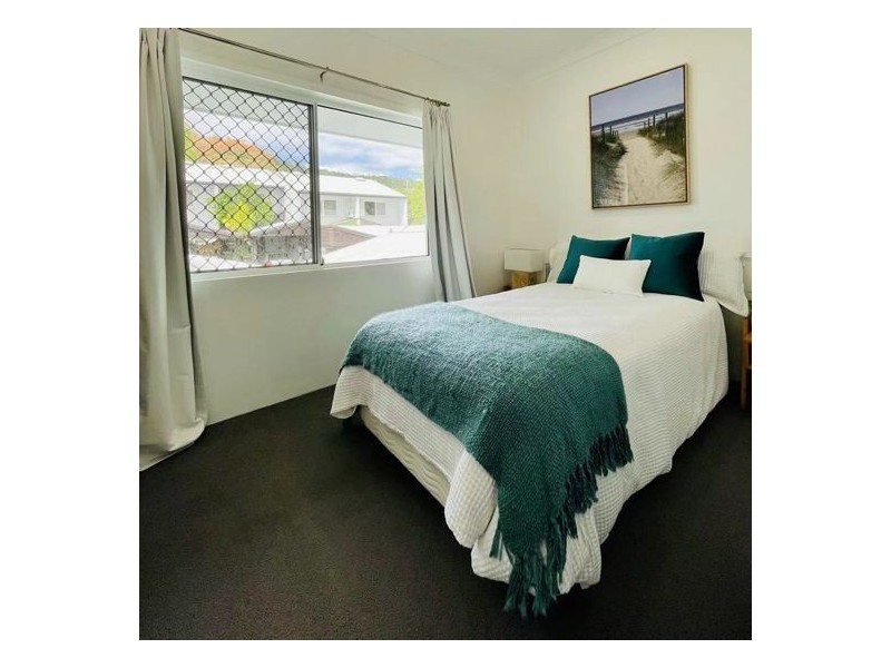 17-19 Marett Street, Stratford QLD 4870