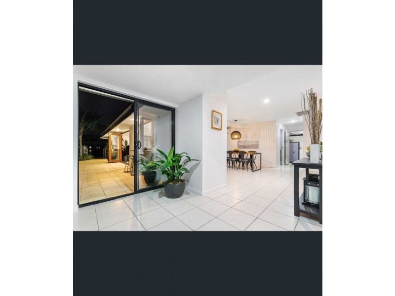 10 BURNLEY STREET, Newmarket QLD 4051
