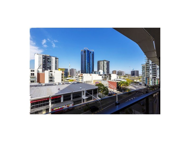 10909 1 Cordelia St, South Brisbane QLD 4101