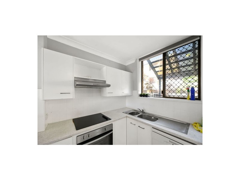 4/22 Mitre Street, St Lucia QLD 4067