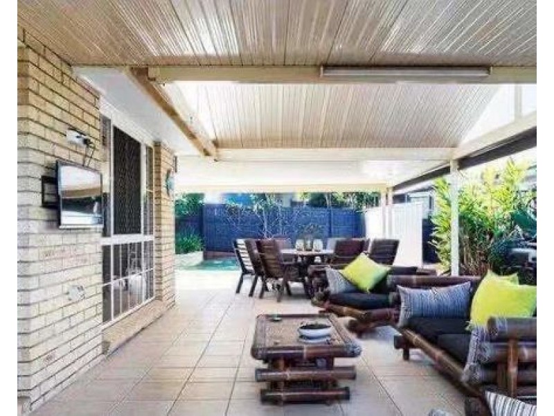 27 Grandview Place, Carindale QLD 4152