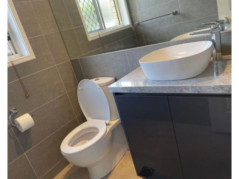 27 Grandview Place, Carindale QLD 4152