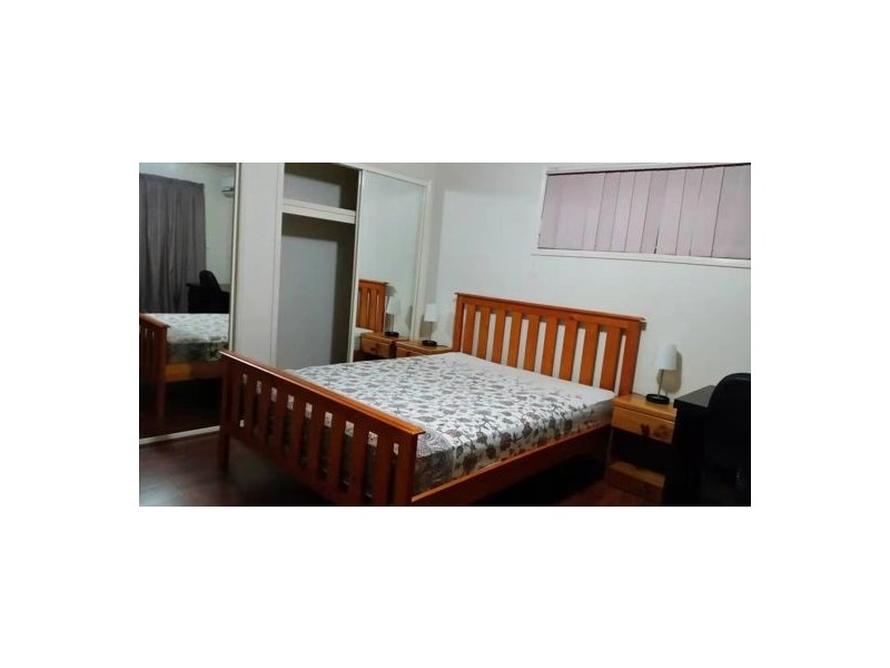 7 Overton Street, Calamvale QLD 4116