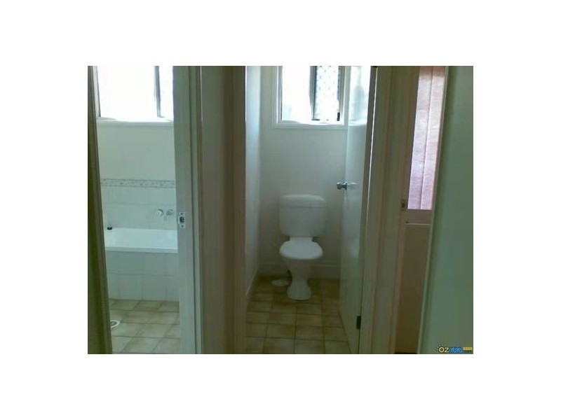 7 Overton Street, Calamvale QLD 4116