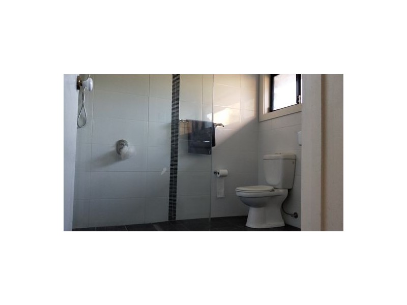 218 Springwood Road, Springwood QLD 4127