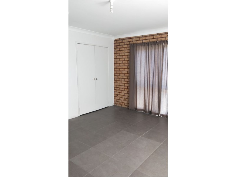 218 Springwood Road, Springwood QLD 4127