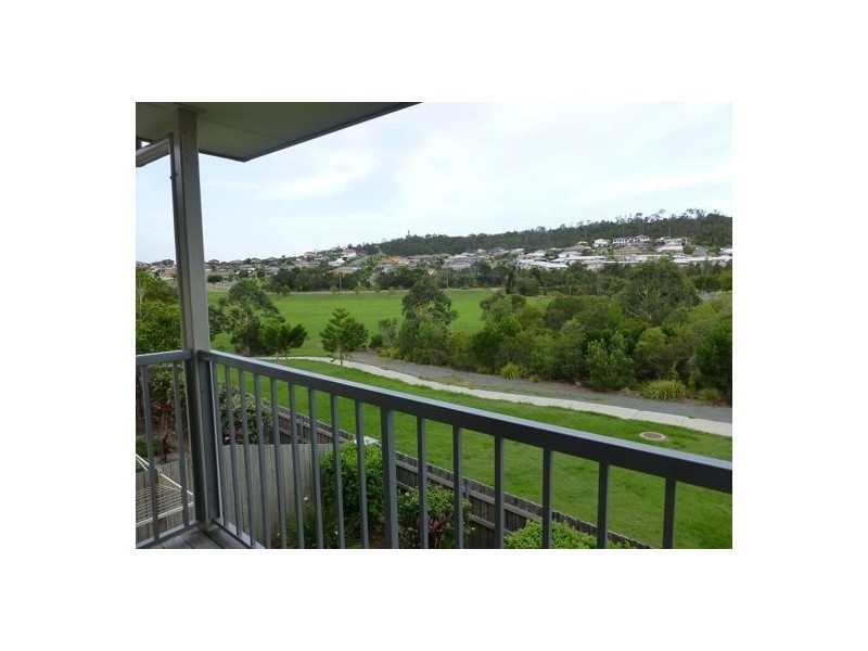 39/30 Carmarthen Circuit, Pacific Pines QLD 4211