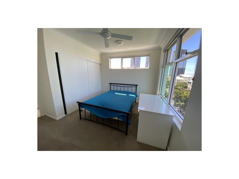 401/8 Waverley Street, Southport QLD 4215