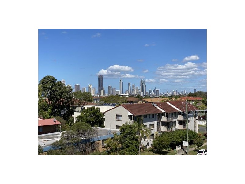 401/8 Waverley Street, Southport QLD 4215