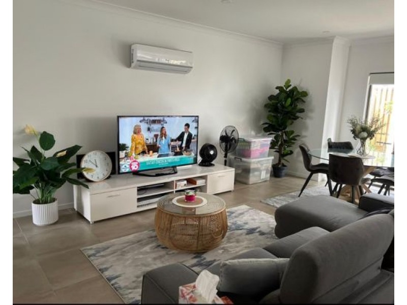 73 77 Avondale Crescent, Parkinson QLD 4115