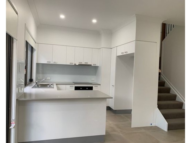 73 77 Avondale Crescent, Parkinson QLD 4115