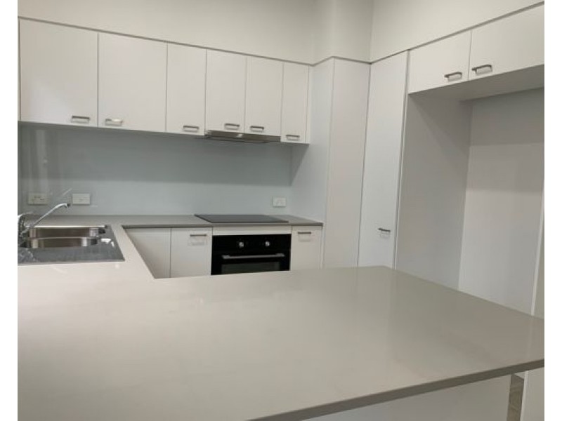 73 77 Avondale Crescent, Parkinson QLD 4115