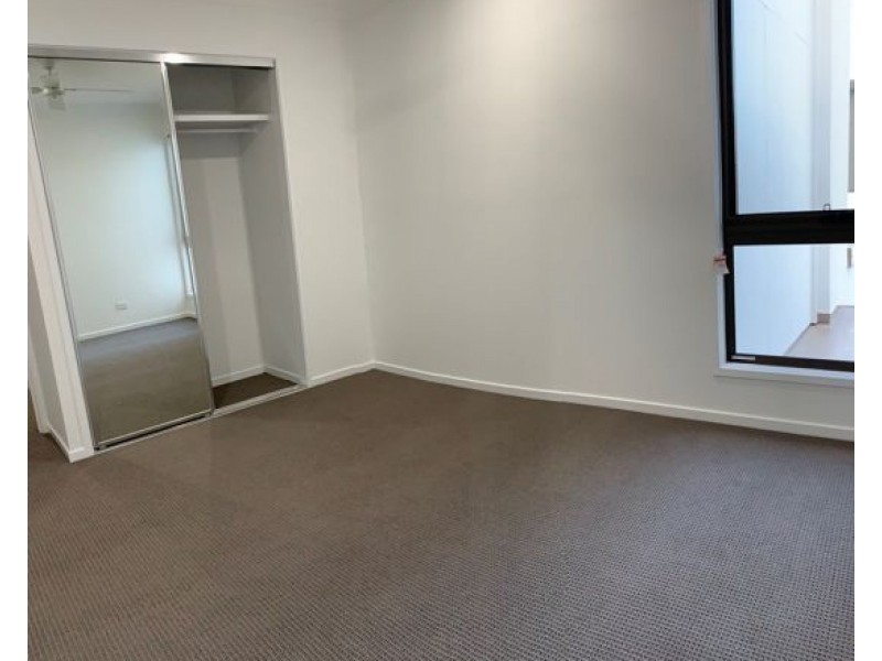 73 77 Avondale Crescent, Parkinson QLD 4115