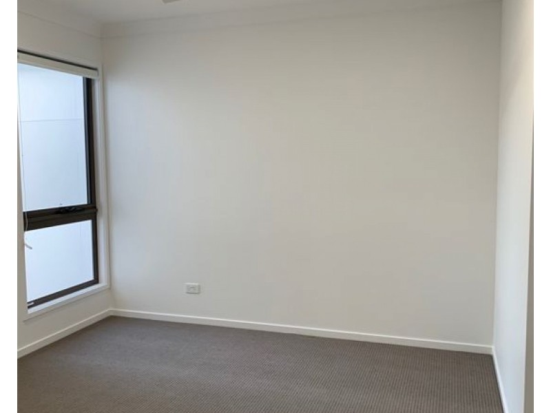 73 77 Avondale Crescent, Parkinson QLD 4115