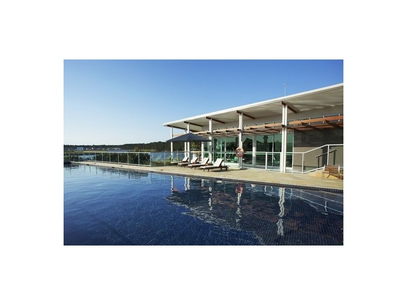 9 Park Lane, Hope Island QLD 4212