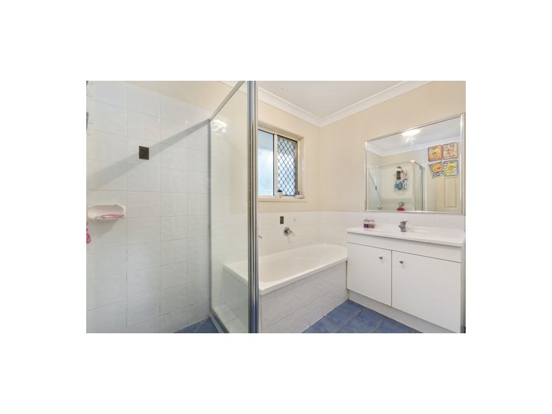 214 Park Ridge Rd, Park Ridge QLD 4125