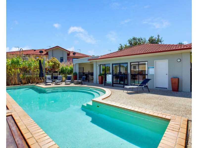 35/2 Geraldton Drive, Varsity Lakes QLD 4227
