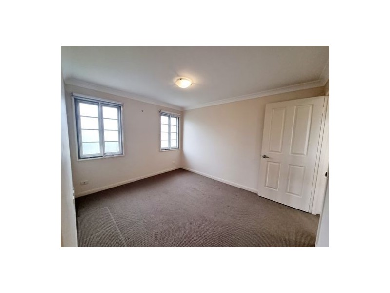 1 / 202 Fryar Road, Eagleby QLD 4207