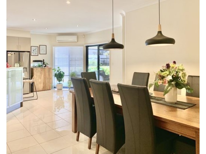14 Backhousia Ct, North Lakes QLD 4509