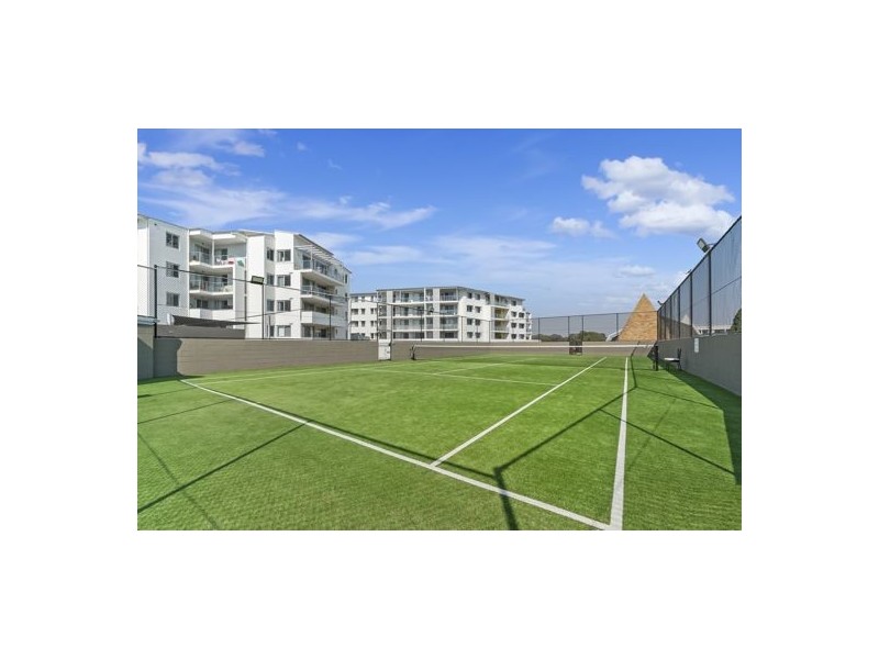 B201/10 Cornelia Road, Toongabbie NSW 2146