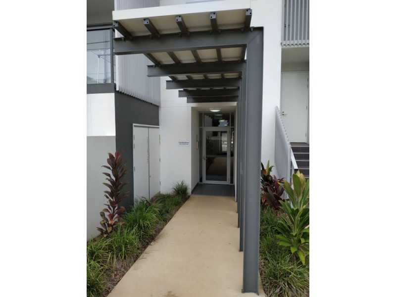 14 104-106 central lane, Gladstone QLD 4680