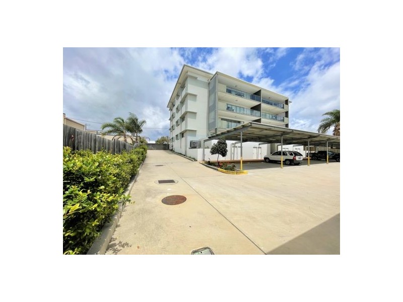 14 104-106 central lane, Gladstone QLD 4680