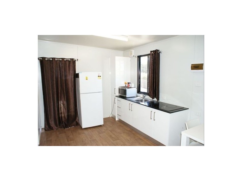 143 Hamilton Rd, Moorooka QLD 4105