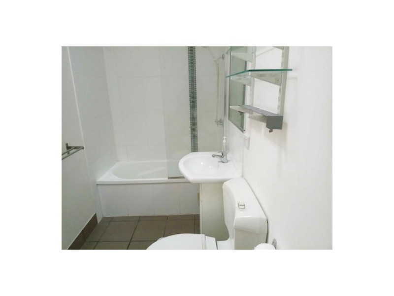 8/19 emperor street, Annerley QLD 4103