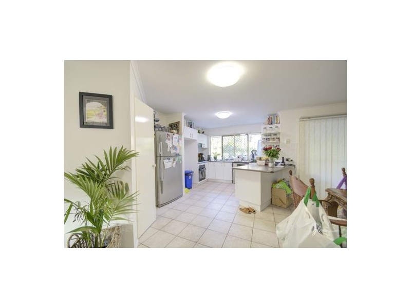 94 Bagnall St, Ellen Grove QLD 4078