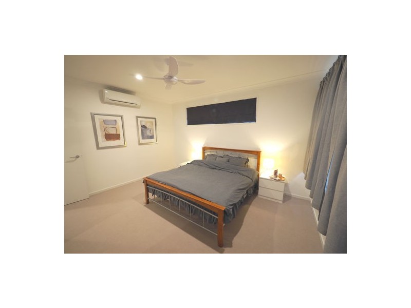 27/3031 The Boulevard, Carrara QLD 4211