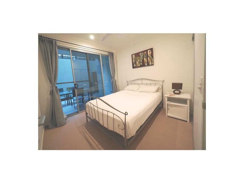 27/3031 The Boulevard, Carrara QLD 4211