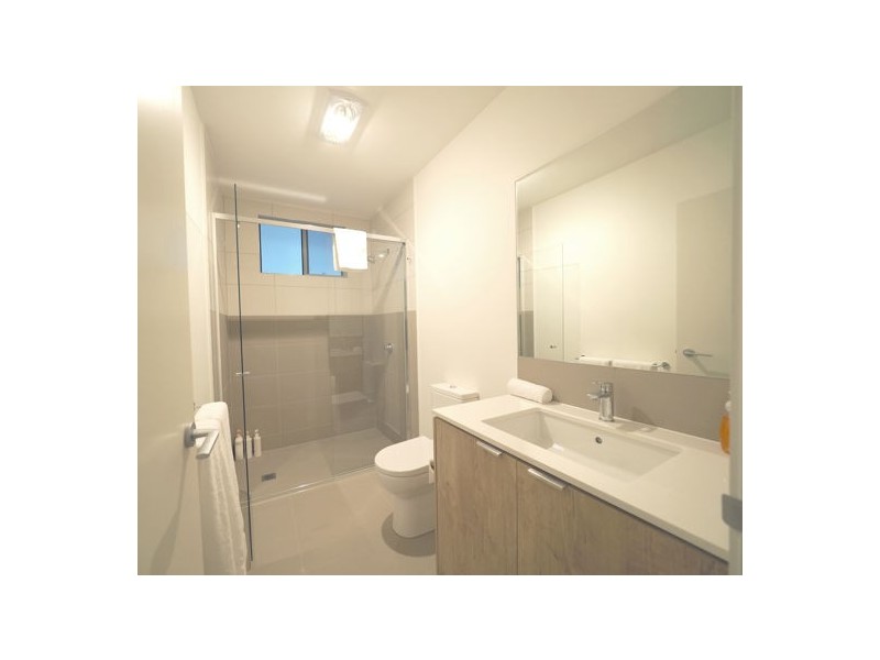 27/3031 The Boulevard, Carrara QLD 4211