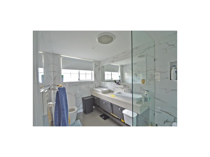 11 Bazille Place, Forest Lake QLD 4078