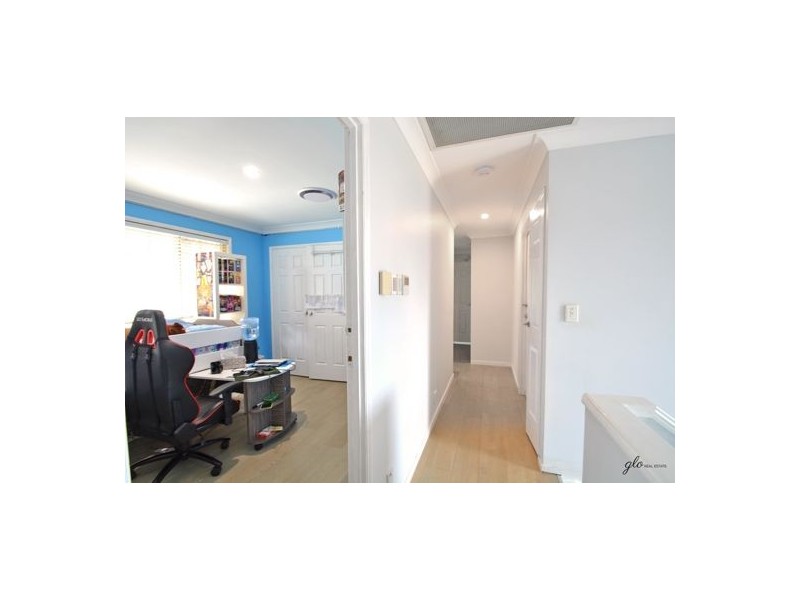 11 Bazille Place, Forest Lake QLD 4078