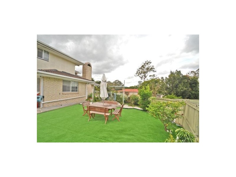 11 Bazille Place, Forest Lake QLD 4078