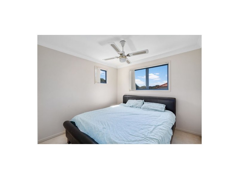 2/2 Studio Drive, Pacific Pines QLD 4211