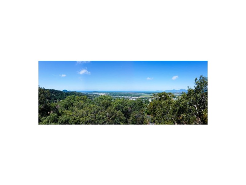 42 Chatham Terrace, Smithfield QLD 4878