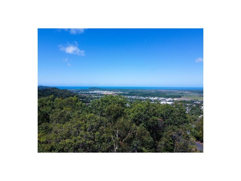 42 Chatham Terrace, Smithfield QLD 4878