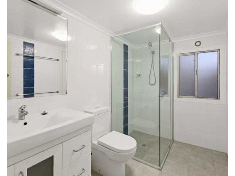 23 Landsdowne Street, Coorparoo QLD 4151