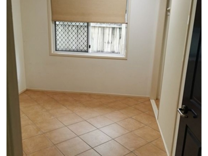 23 Landsdowne Street, Coorparoo QLD 4151