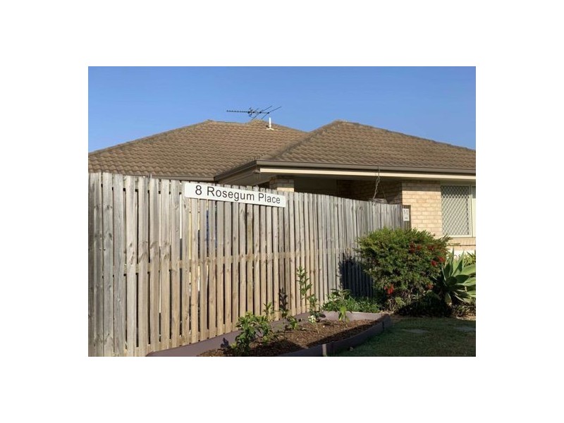 9/8 Rosegum Pl, Redbank Plains QLD 4301