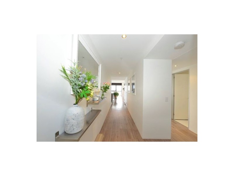 1606 4 Wahroonga Place Surfers Paradise, Surfers Paradise QLD 4217
