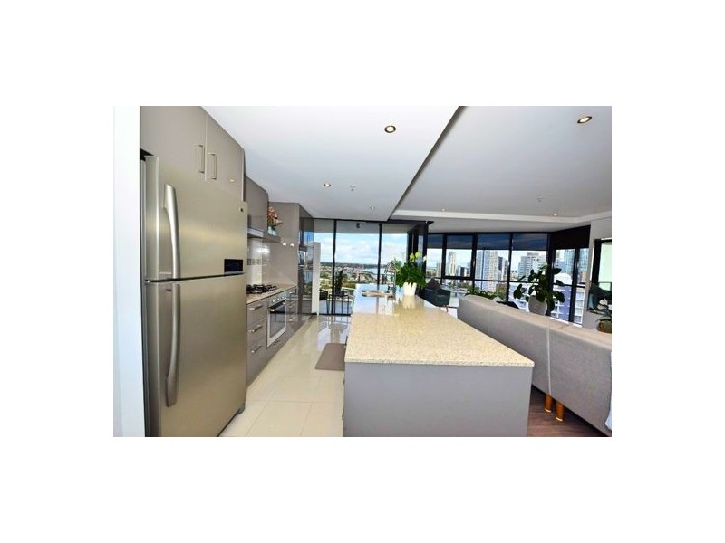 1606 4 Wahroonga Place Surfers Paradise, Surfers Paradise QLD 4217