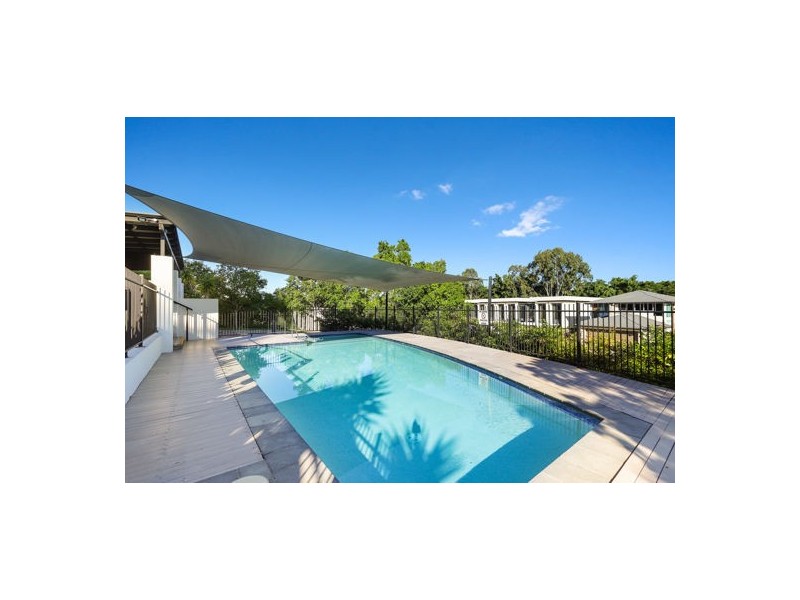131 North Hill Drive, Robina QLD 4226