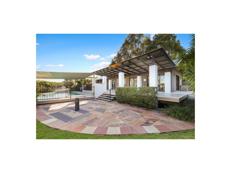 131 North Hill Drive, Robina QLD 4226