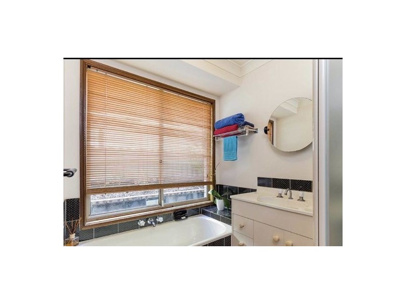 90 PALATINE STREET, Calamvale QLD 4116